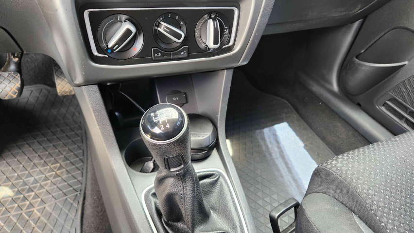 volkswagen fox 1.6 msi total flex connect 4p manual 202218