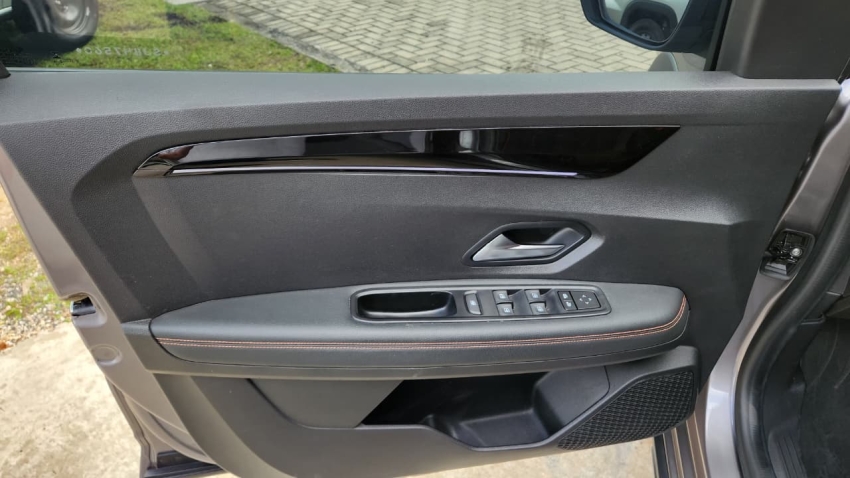 renault kardian 1.0 tce flex premiere edition edc 4p semiautomatico 202512