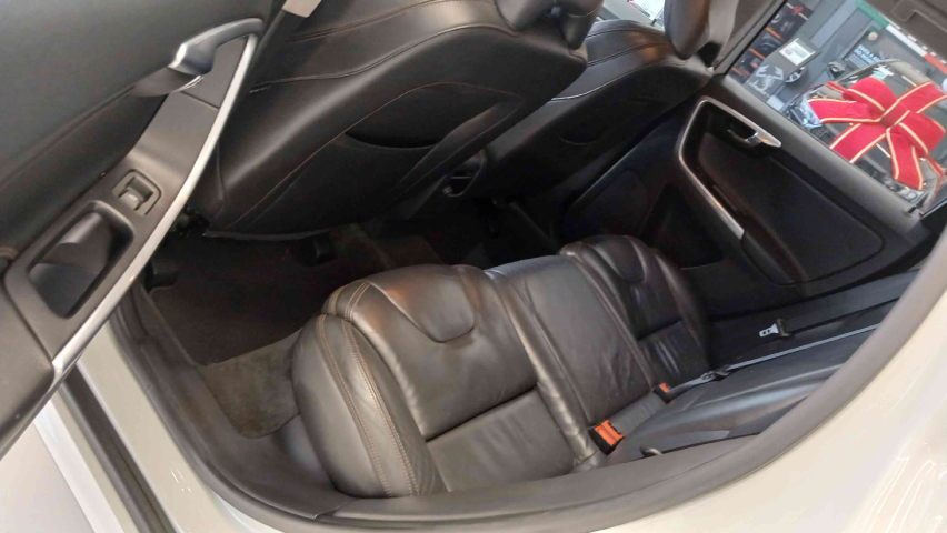 volvo xc60 2.0 t5 dynamic fwd turbo gasolina 4p automatico 2015