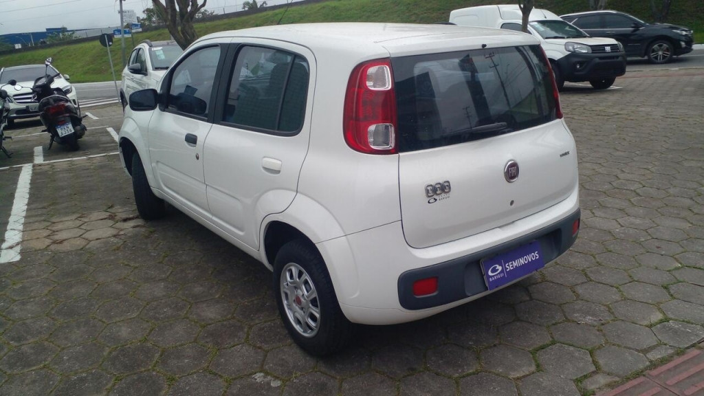 fiat uno 1.0 evo vivace 8v flex 4p manual 2013