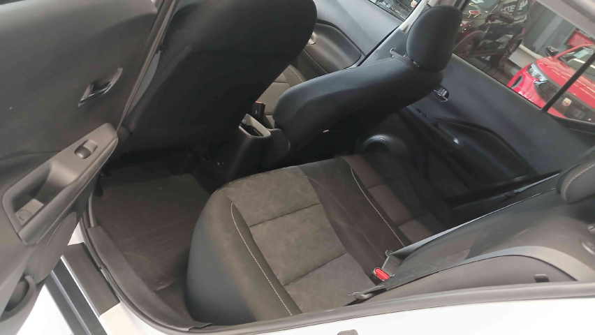nissan kicks 1.6 16v flexstart sense xtronic 2024