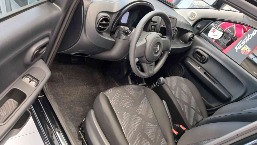 fiat mobi 1.0 evo flex like. manual 4p 2025