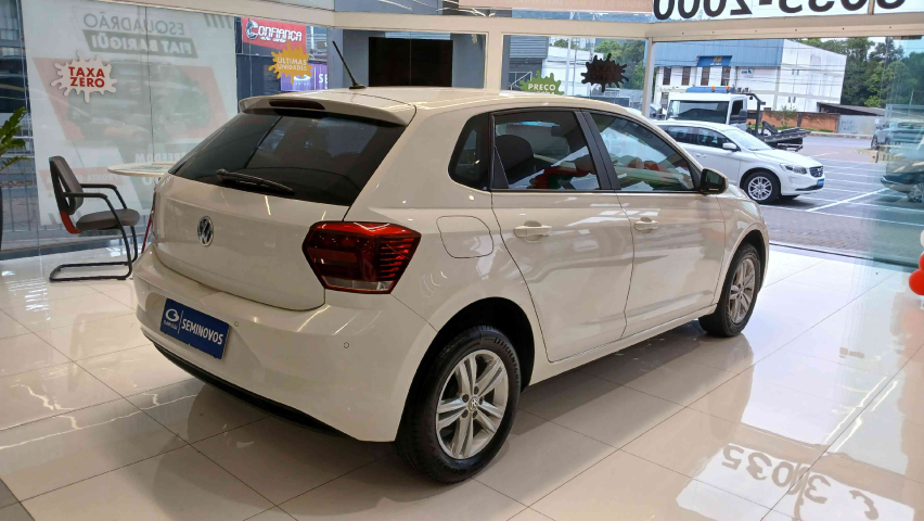 volkswagen polo 1.0 mpi total flex manual 4p 2019