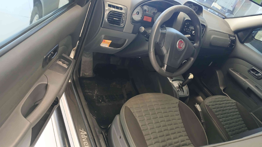fiat strada 1.8 mpi adventure cd 16v flex 2p automatizado automatico 2013