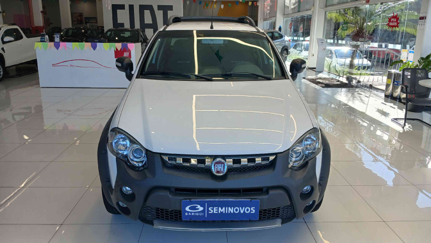 fiat strada 1.8 mpi adventure cd 16v flex 2p automatizado automatico 2013