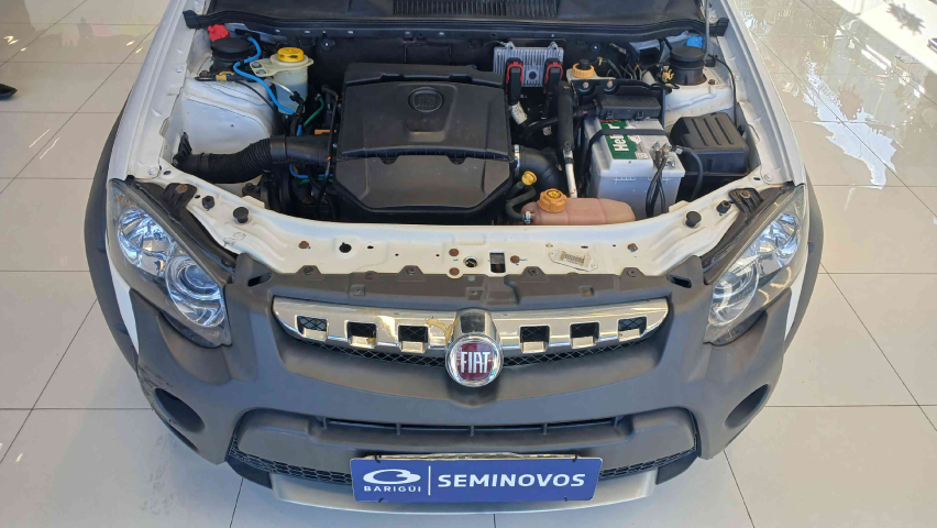 fiat strada 1.8 mpi adventure cd 16v flex 2p automatizado automatico 2013