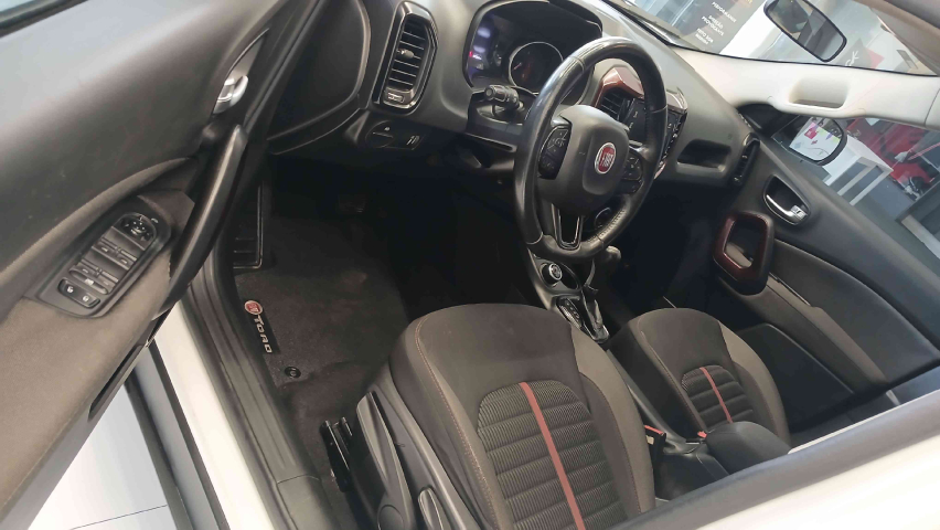 fiat toro 2.0 16v turbo diesel freedom 4wd at9 4p automatico 2019