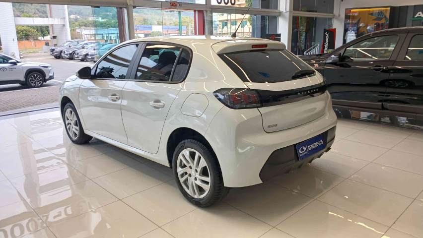peugeot 208 1.6 16v flex active at6 4p automatico 2023