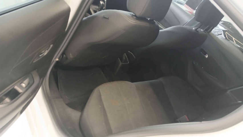 peugeot 208 1.6 16v flex active at6 4p automatico 2023