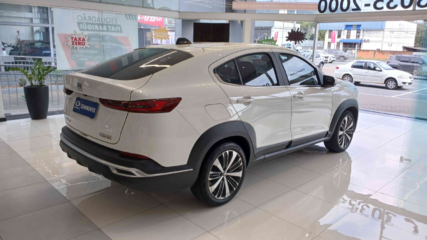 fiat fastback 1.0 turbo 200 flex cvt 4p automatico 2023