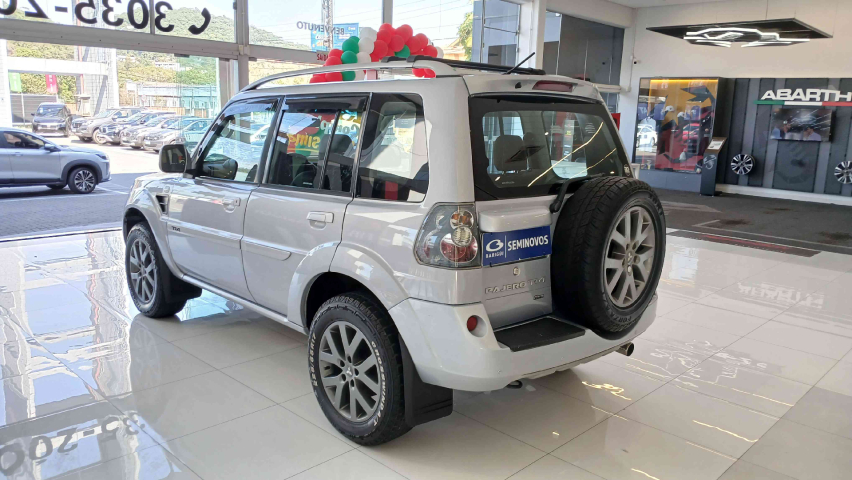mitsubishi pajero tr4 2.0 4x2 16v 140cv flex 4p manual 2013