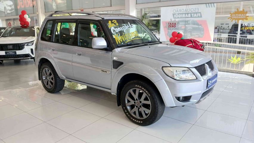 mitsubishi pajero tr4 2.0 4x2 16v 140cv flex 4p manual 2013