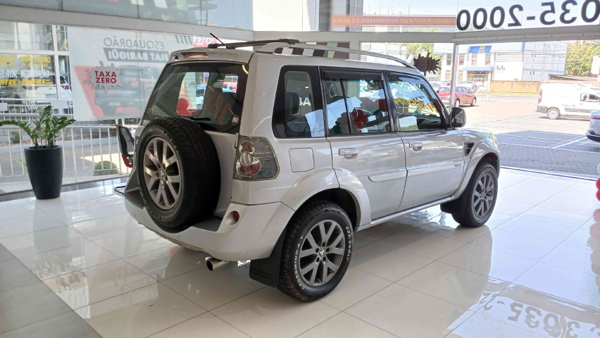 mitsubishi pajero tr4 2.0 4x2 16v 140cv flex 4p manual 2013
