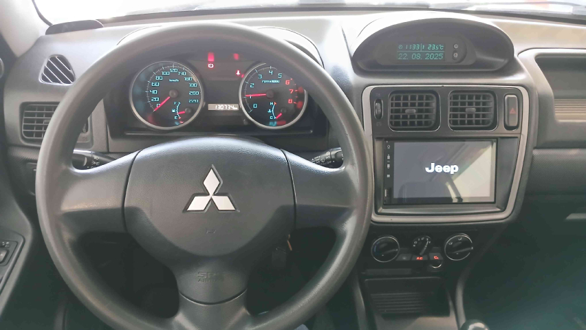 mitsubishi pajero tr4 2.0 4x2 16v 140cv flex 4p manual 2013