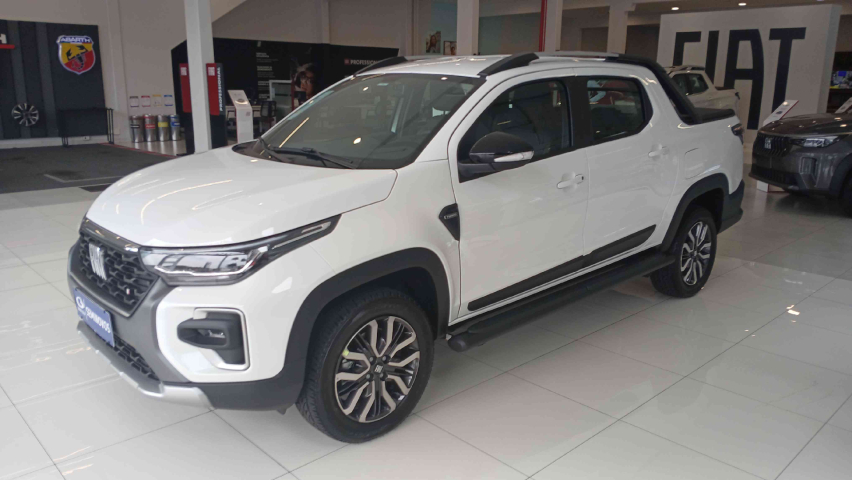 fiat strada 1.0 turbo 200 flex ranch cd cvt 4p automatico 2026