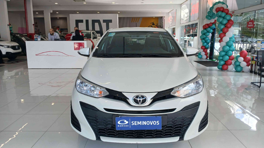 toyota yaris 1.3 16v flex xl multidrive 4p automatico 2020