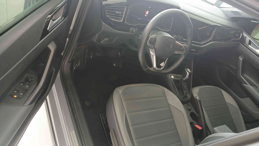 volkswagen nivus 1.0 200 tsi total flex highline automatico 4p 2023