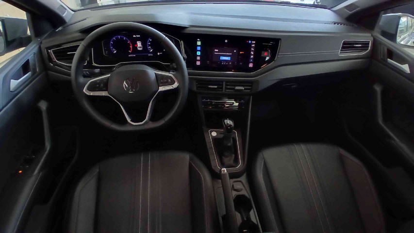 volkswagen nivus 1.0 200 tsi total flex highline automatico 4p 2025