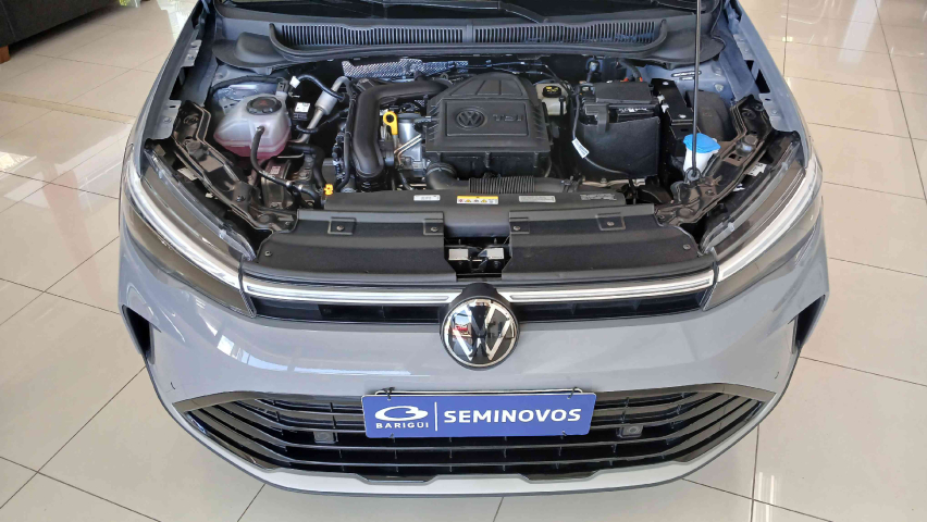 volkswagen nivus 1.0 200 tsi total flex highline automatico 4p 2025