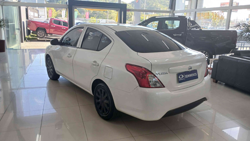 nissan versa 1.6 16v flexstart s 4p manual flex 2020