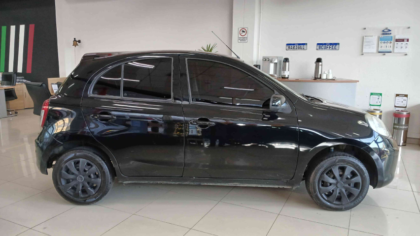 nissan march 1.6 s 16v flex 4p manual 2014
