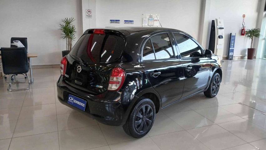 nissan march 1.6 s 16v flex 4p manual 2014