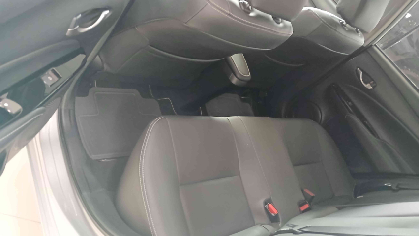 toyota yaris 1.5 16v flex sedan xls connect multidrive 4p automatico 2022