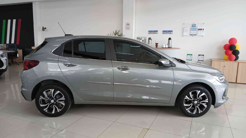 chevrolet onix 1.0 turbo flex premier automatico 4p 2025