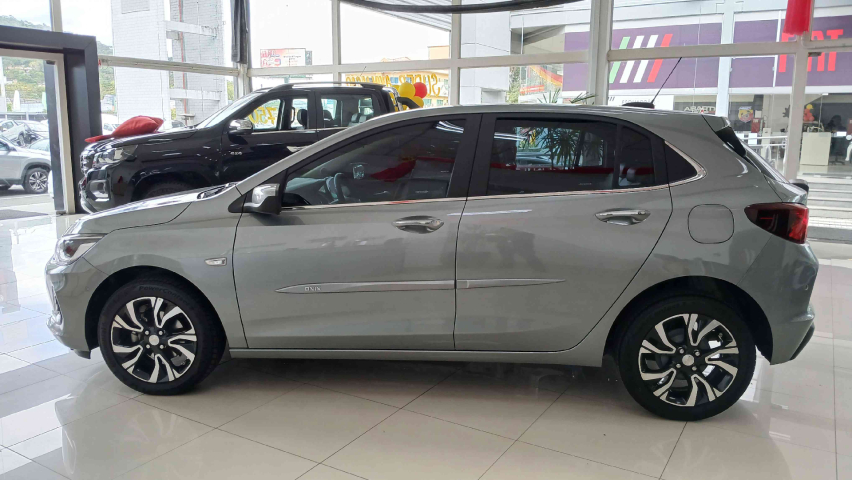 chevrolet onix 1.0 turbo flex premier automatico 4p 2025