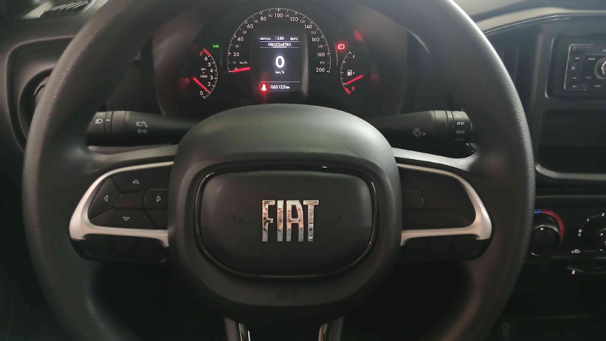 fiat strada 1.3 firefly flex freedom cs manual 4p automatico 202413