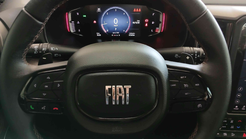 fiat toro 2.0 16v turbo diesel ranch 4wd at9 4p automatico 202413