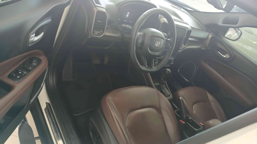 fiat toro 2.0 16v turbo diesel ranch 4wd at9 4p automatico 202410