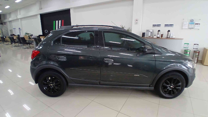 chevrolet onix 1.4 mpfi activ 8v flex 4p automatico 20197