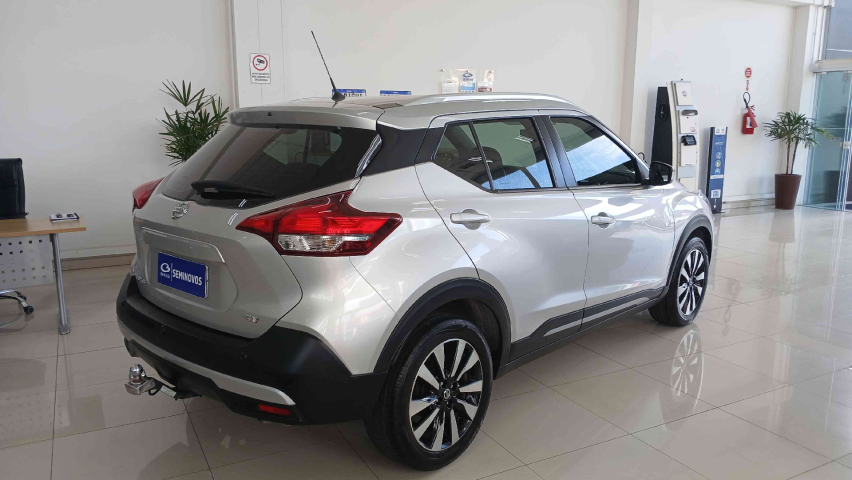 nissan kicks 1.6 16v flexstart sv 4p xtronic flex automatico 20214