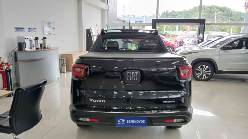 fiat toro 1.8 16v evo flex freedom at6 4p automatico 20193