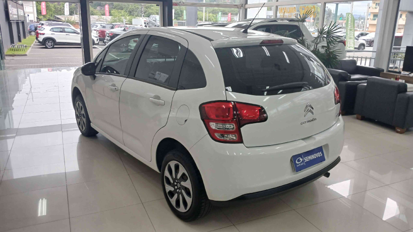 citroen c3 1.2 pure tech flex attraction manual 4p 20205