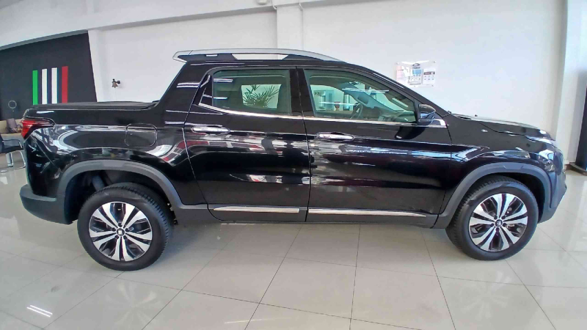 fiat toro 1.3 turbo 270 flex volcano at6 4p automatico 20257