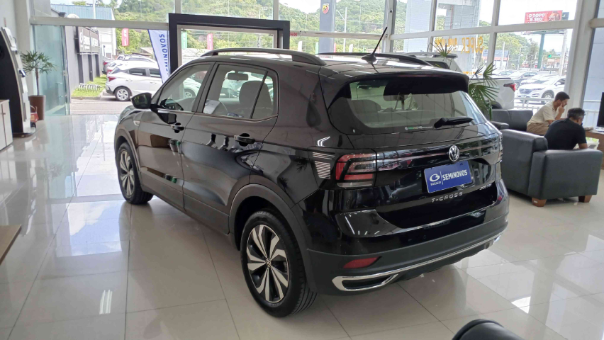 volkswagen t-cross 1.0 200 tsi total flex comfortline automatico 4p 20245