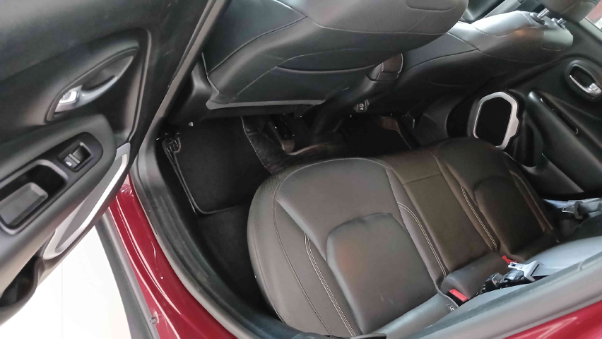 jeep renegade 1.8 16v flex longitude 4p automatico 20209