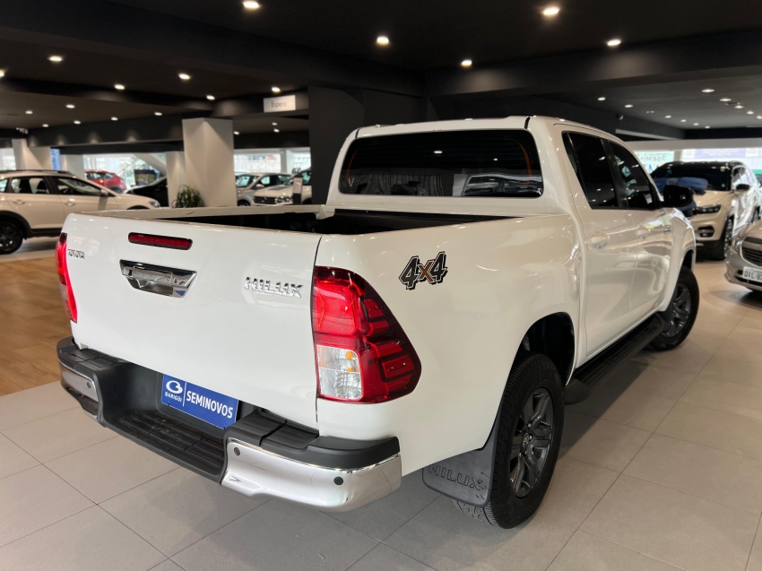 toyota hilux 2.8 d-4d turbo diesel cd sr 4x4 automatico 4p 20246