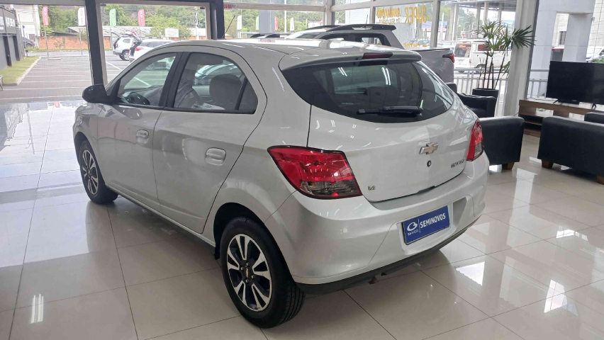 chevrolet onix 1.4 mpfi ltz 8v flex 4p manual 20165