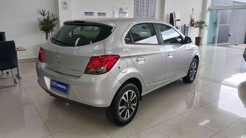 chevrolet onix 1.4 mpfi ltz 8v flex 4p manual 20163