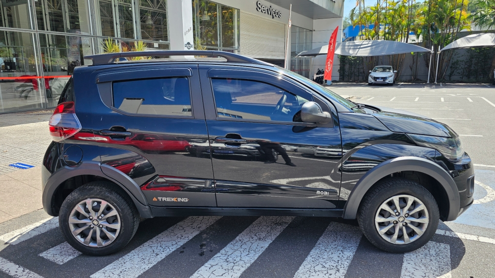 fiat mobi 1.0 evo flex trekking manual 4p 20213