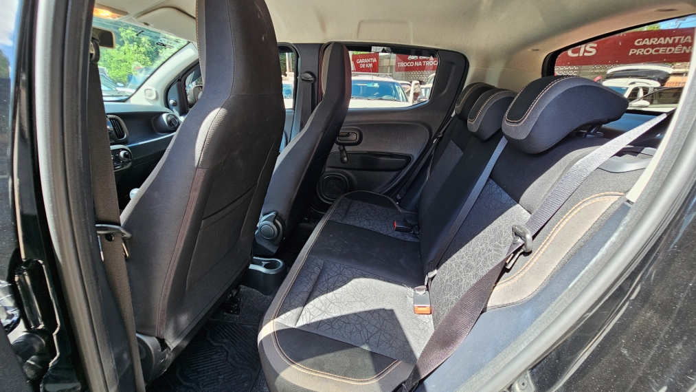 fiat mobi 1.0 evo flex trekking manual 4p 202113