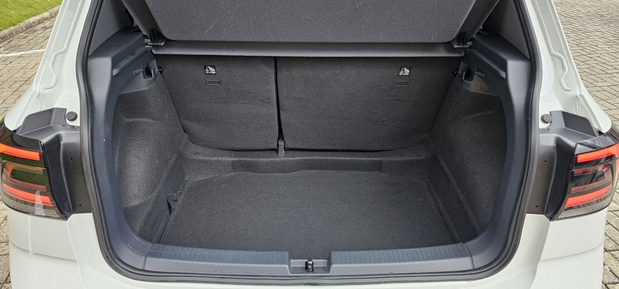 volkswagen t-cross 1.0 200 tsi total flex comfortline automatico 4p 202314