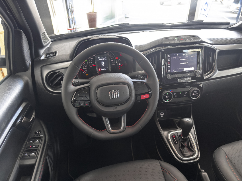 fiat strada 1.0 turbo 200 flex ultra cd cvt 4p automatico 202615