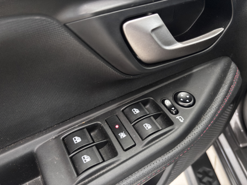 fiat strada 1.0 turbo 200 flex ultra cd cvt 4p automatico 202617