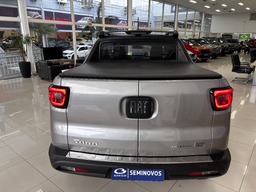 fiat toro 1.3 turbo 270 flex freedom at6 4p automatico 20245