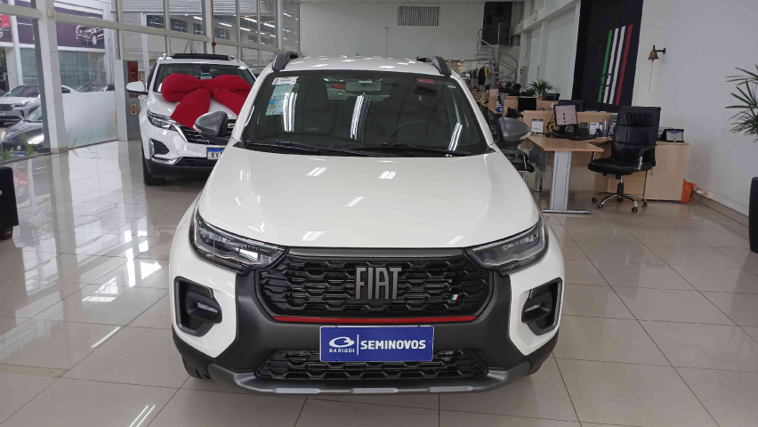 fiat strada 1.0 turbo 200 flex ultra cd cvt 4p automatico 2026