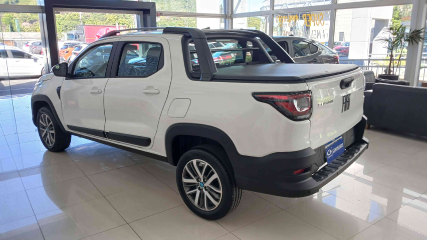 fiat strada 1.3 firefly flex volcano cd cvt 4p automatico 20265